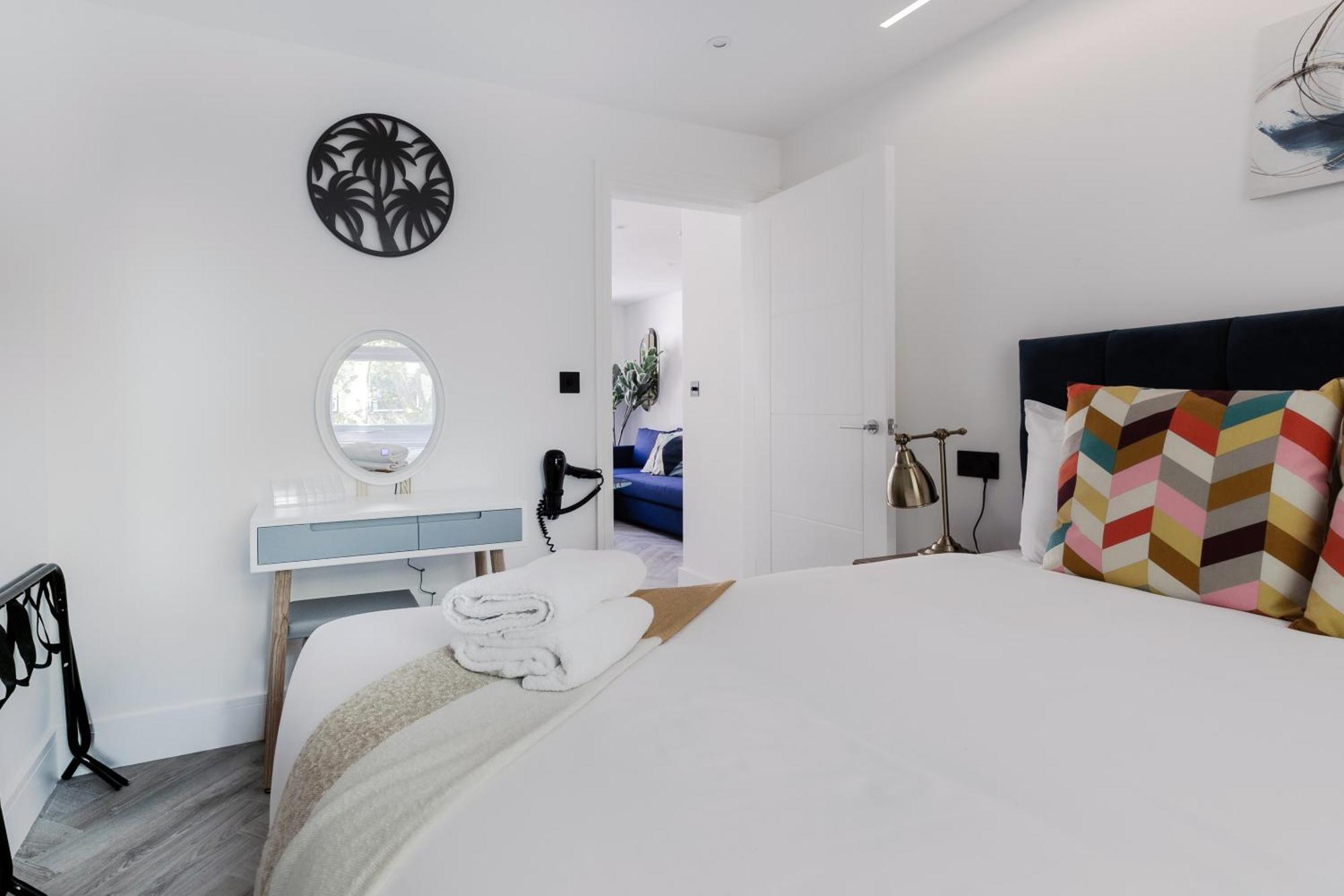 Comfortable Apartments Near Harrods London Eksteriør billede